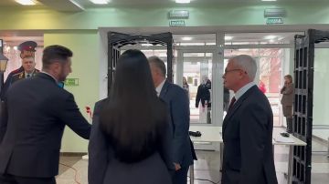 Президент приехал на форум «Технобэк»