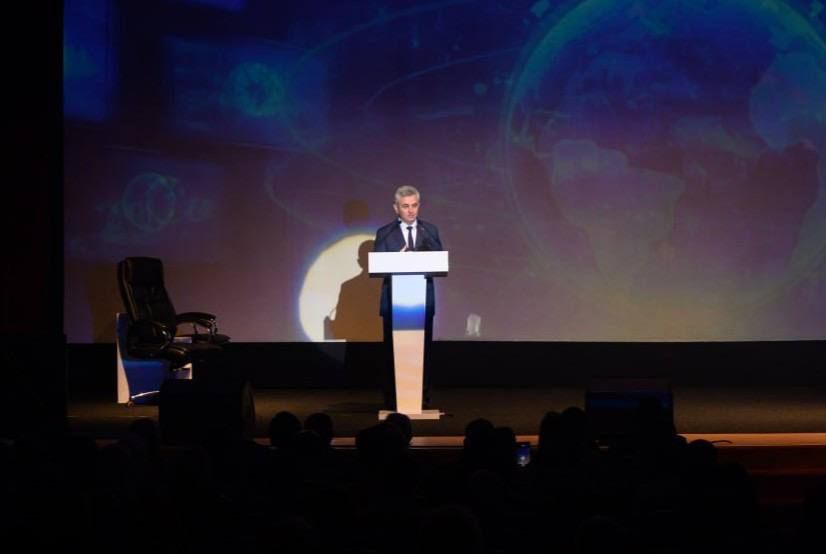 �� ����������� ���� ������ ����������� ������������ � ��������� ��� ����������� ����������, ������ ��� ��� ��������� �������� � ����������, ���������� ����� ��� ��������, ��� � ����������� � �����