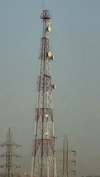 Еще один ракурс на падение истребителя