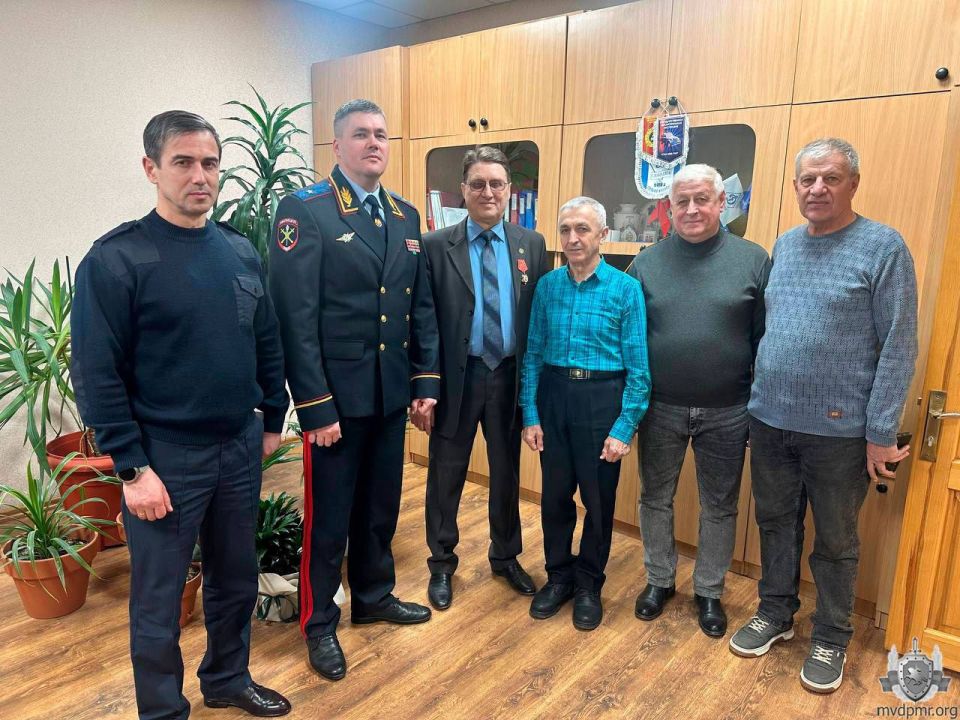 Почёт ветерану. Первого марта 60-летний юбилей отметил председатель общественной организации «Союз ветеранов УВД ПМР г. Бендеры» подполковник милиции (запаса) Виктор Паскарь