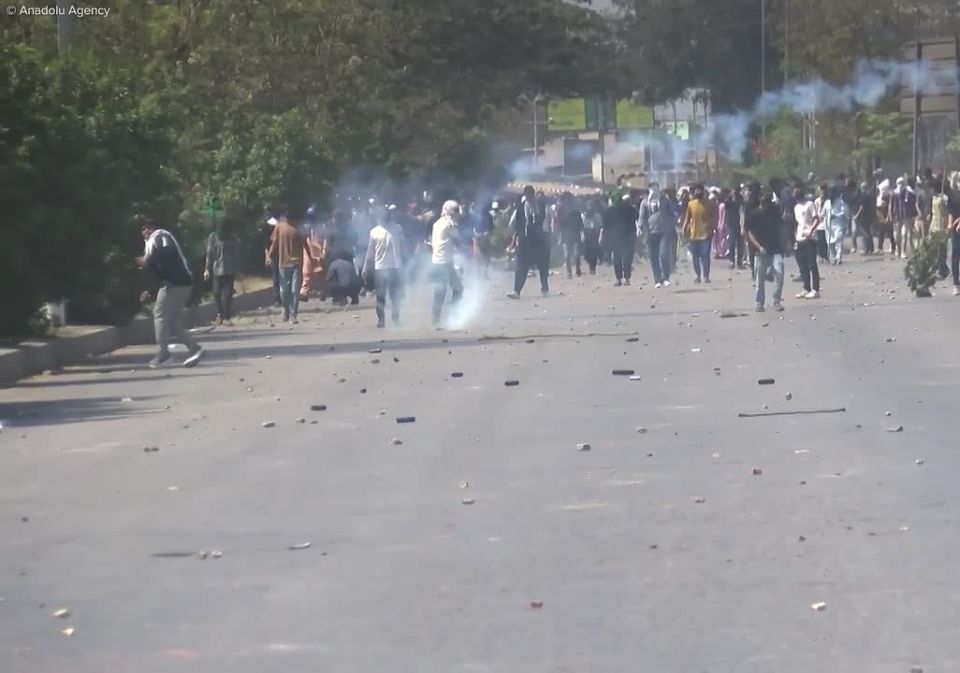 ������� ��� ���� ����� �� ������������, ������������ ����������� � ������������ ������, � Reuters