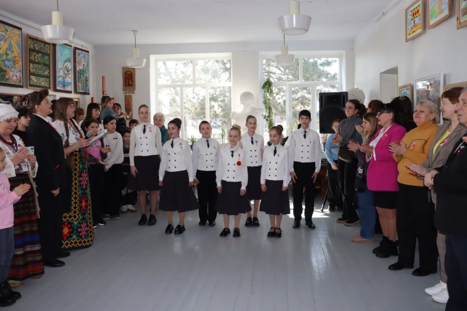  ÌÎÓ ÄÎ «ÑËÎÁÎÄÇÅÉÑÊÀß ÄÅÒÑÊÀß ÕÓÄÎÆÅÑÒÂÅÍÍÀß ØÊÎËÀ» ÑÎÑÒÎßËÑß ÐÅÑÏÓÁËÈÊÀÍÑÊÈÉ ÒÂÎÐ×ÅÑÊÈÉ ÑÅÌÈÍÀÐ-ÏÐÀÊÒÈÊÓÌ