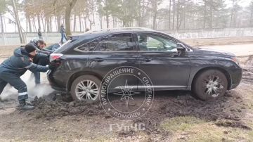 Слободзейские спасатели дважды вытащили застрявшие машины