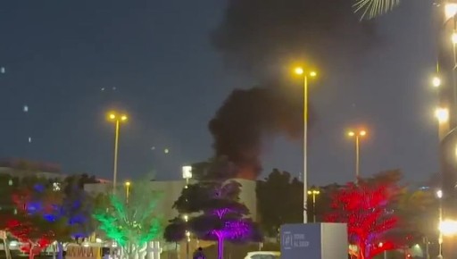 СМИ публикуют момент удара по консульству США в Дубае