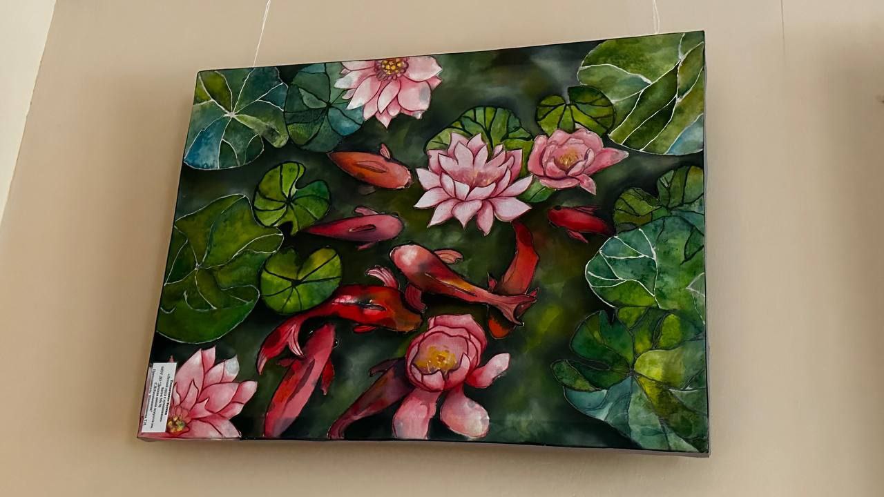 Вчера в фойе Детской школы искусств им. С. В. Рахманинова открылась выставка «Весна глазами художника»