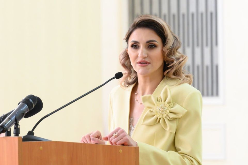 ������� ��������������� ��������� ���� 35-������ ������