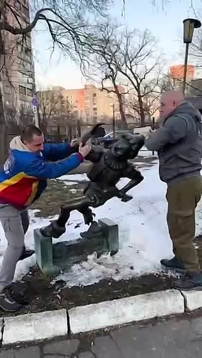 ��� �������� ����� ������� �������� �������� � �����