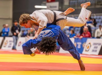 � �������� ���������� ����� ������ �� ����� ����� ������� � �������, ��������� 362 ������ �� 23 �����