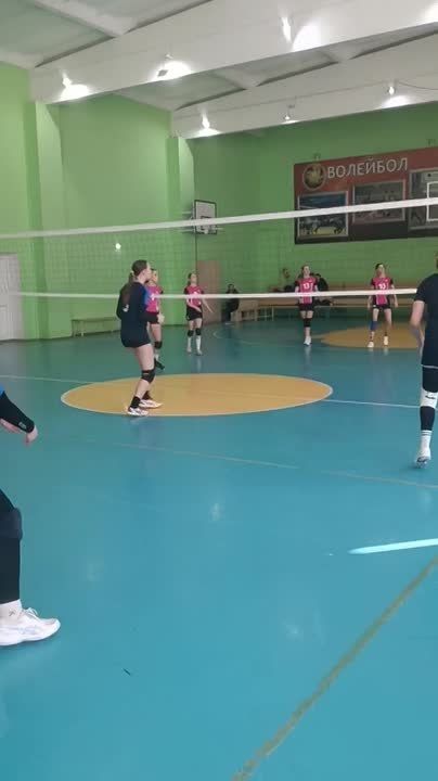 Бендерские волейболистки празднуют очередную победу