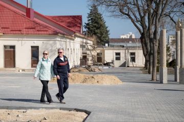 ������� �������������� ������� ����� ����������� � ����������