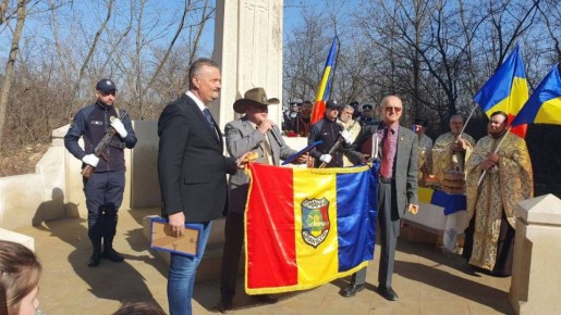 В молдавском городе Атаки Окницкого района открыли памятник румынскому генералу Стану Поеташу