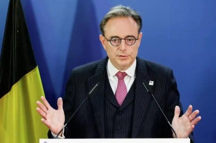 ������� ������� ���� �� ����� ������� �� ������������� ��������� � �������, ����� �������� ������ � ������� ���������� �������