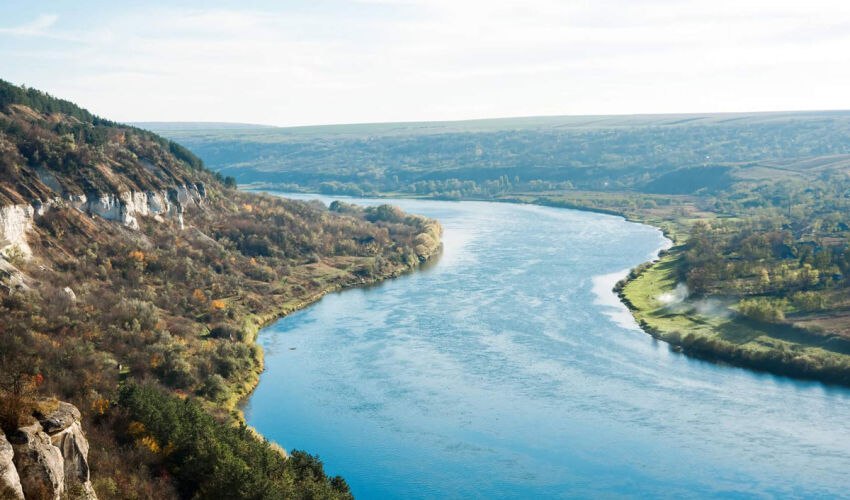 На селекторном совещании у Президента обсудили и экологическую ситуацию на Днестре