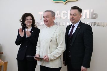 ������� ���������� ������������� � ���� ������ � �������������