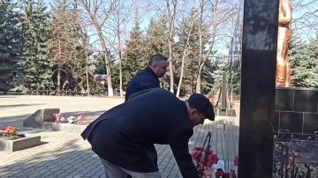 �������� ����������� ������ � � ���������� �� ��������� �������� �����