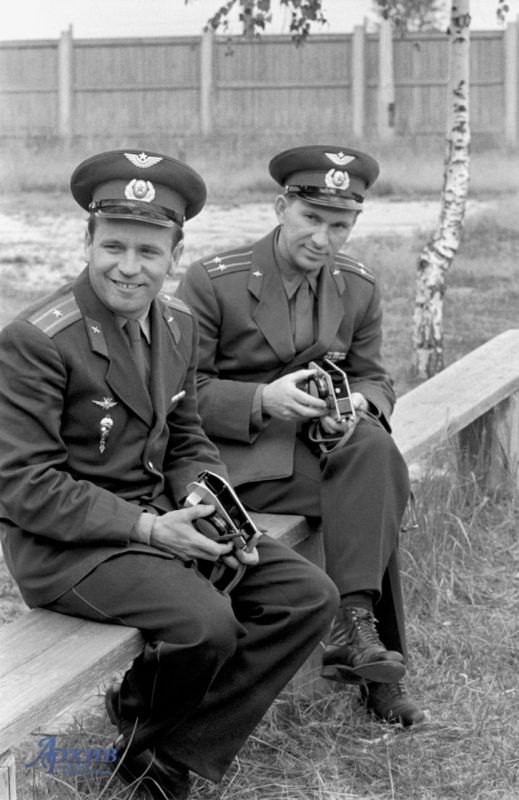 «Внимание! Человек вышел в космическое пространство!»