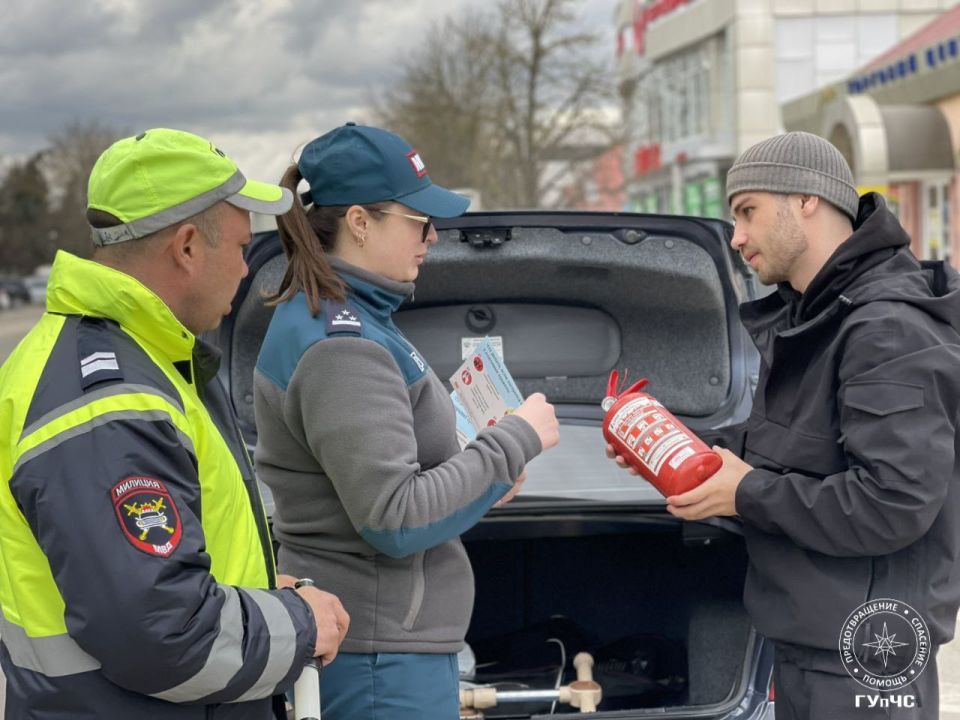 В первый день операции «Огнетушитель» сотрудники ГАИ и Госпожнадзора проверили 368 автомобилей
