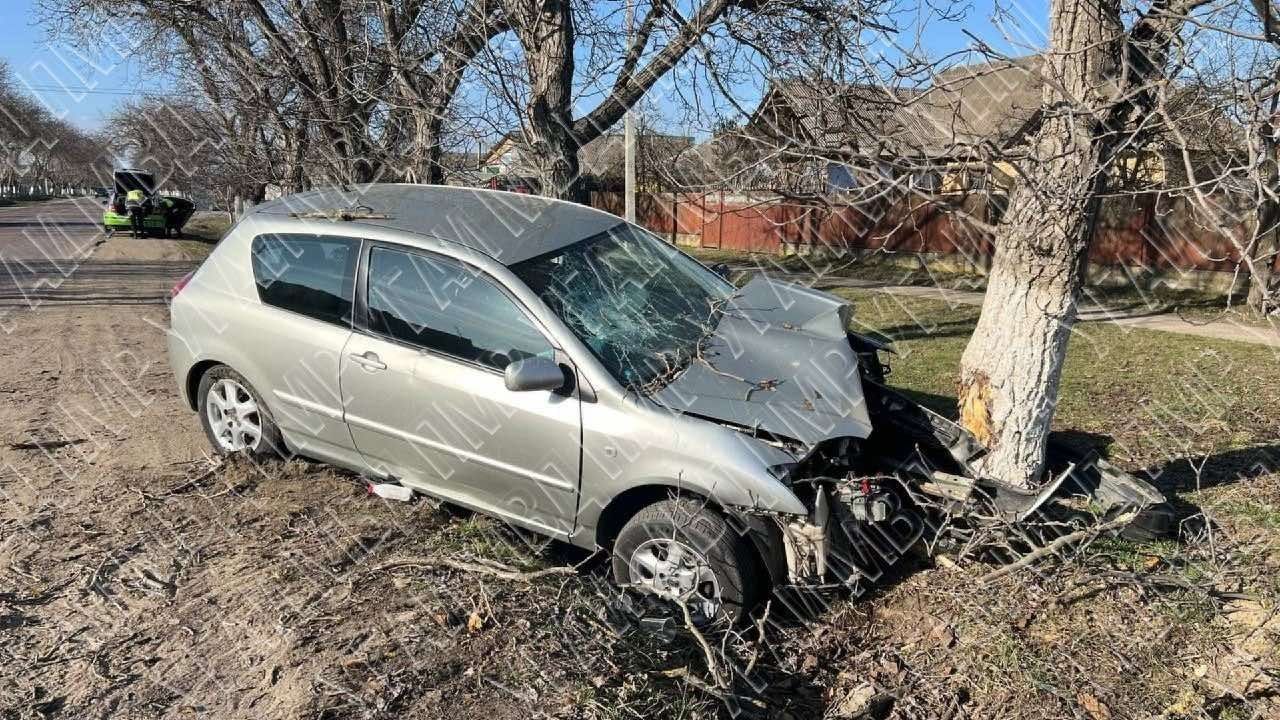 Три бабушки попали в больницу после аварии в Карагаше
