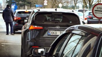 Уплатить сбор виньетку на новый период можно не посещая таможню или таможенный пункт пропуска, воспользовавшись новым сервисом «Личный кабинет»