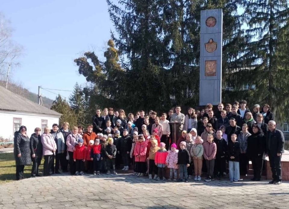 ������� ��������� ������������ �� �������-��������� ����������� �������� � ������ ���� ������