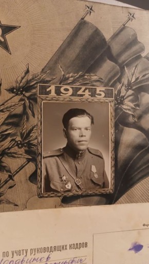 Поисковики из Приднестровья случайно нашли на интернет-барахолке фотографии и документы участника Великой Отечественной Конона Мордвинова