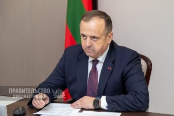 «Мы все с вами должны приложить максимальные усилия для того, чтобы обеспечить социальное благополучие всех граждан нашей республики. Чтобы у нас и рождаемость росла, и численность населения росла, и занятых людей было...