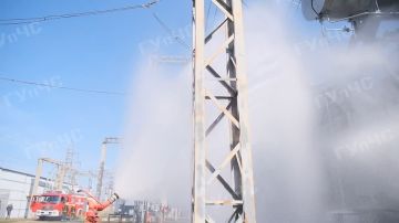 Видео ГУпЧС с учений пожарных на подстанции