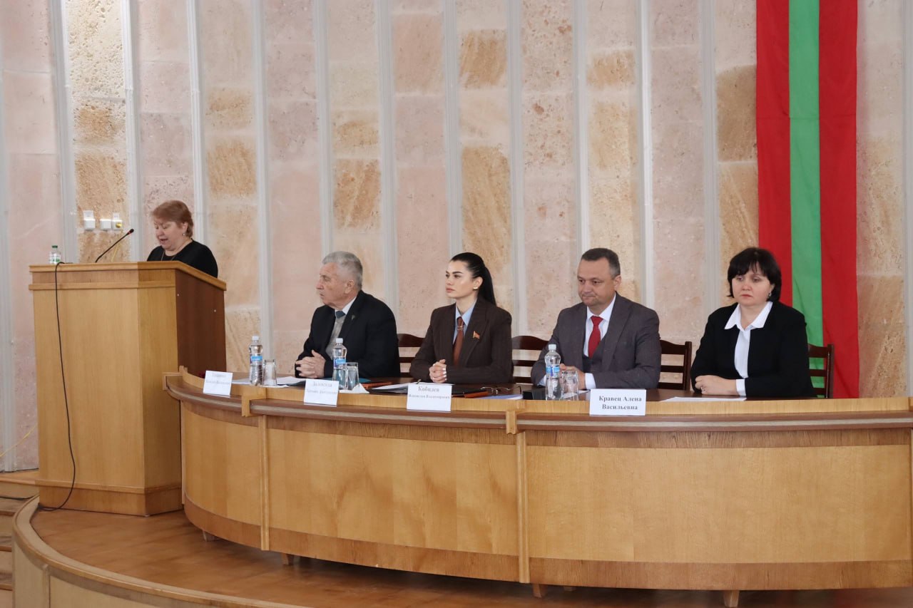 Председатель Верховного Совета Татьяна Залевская приняла участие в сессии слободзейского райгорсовета