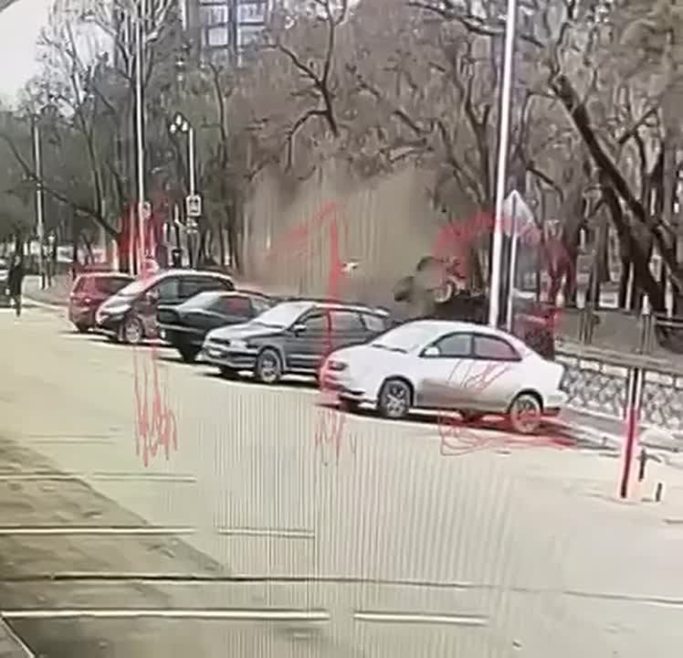 ����� ������������ ����� ��� � ����������, �������� �����