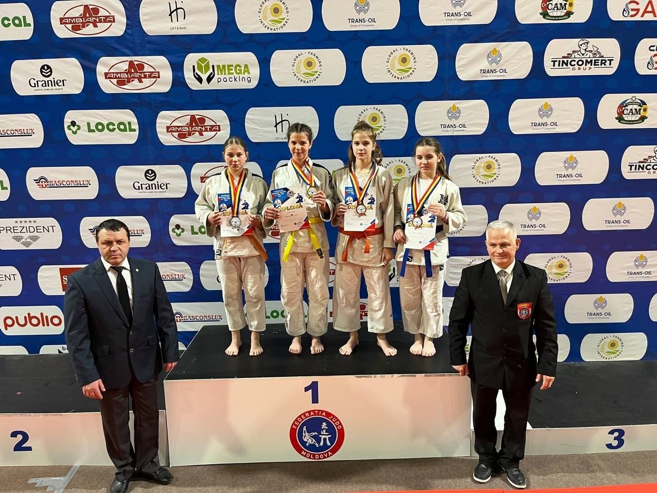 Дзюдоисты из Приднестровья завоевали 9 медалей на чемпионате Молдавии