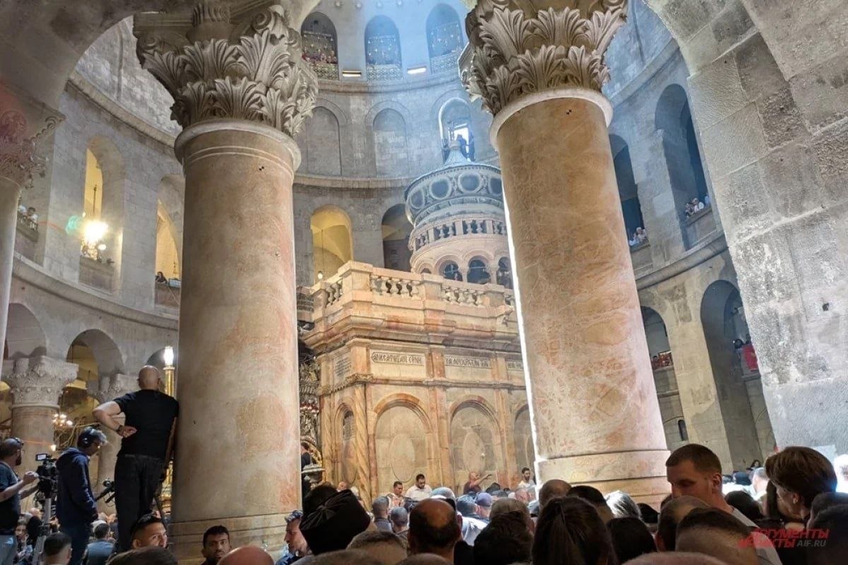 Схождение Благодатного огня пройдет в ограниченном формате