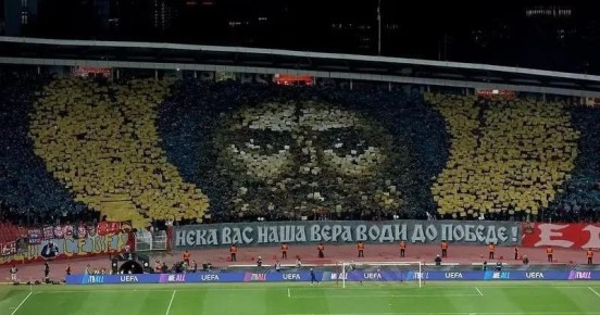 УЕФА оштрафовала сербский футбольный клуб «Црвена Звезда» на 95 500 евро за баннер с изображением Спасителя и надписью «Пусть наша вера приведет вас к победе»
