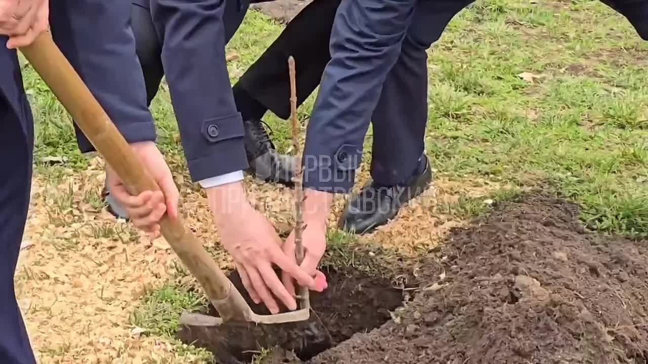 Вице-премьер Виталий Нягу с рабочим визитом посетил Каменку