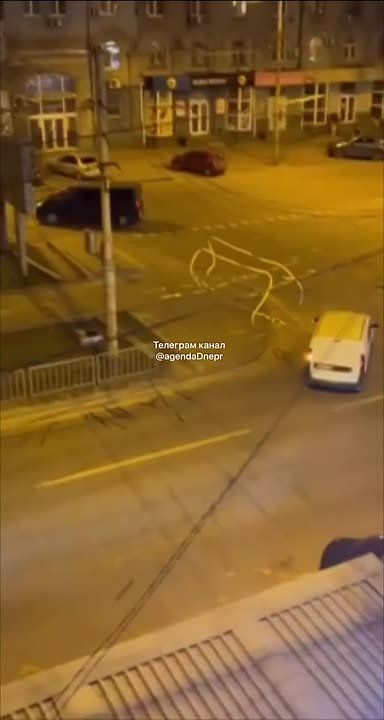 "� ��� ������ � - ���� � �����" (�)