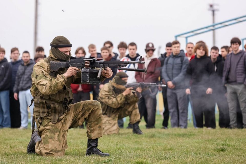 Учащиеся столичных техникумов – участники очередного Дня призывника