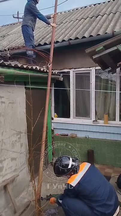 Сильный ветер вчера вечером обрушился и на Бендеры, задел и Григориопольский район