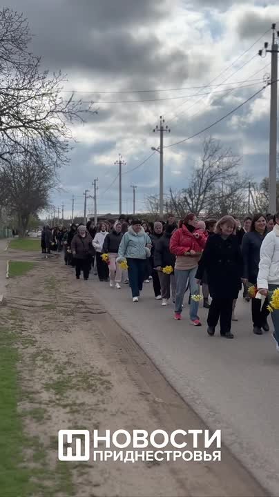 В Кицканах также проходит митинг, посвященный освобождению села от фашистской оккупации