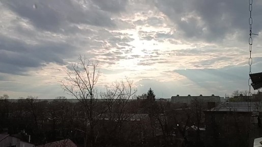 В центре только что прошел дождик