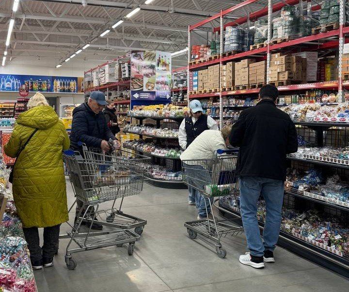 ������� ������ �������� ����� ������� ������������ � ������������, �������� �� ���������� �������� ����� ���������