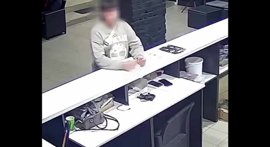 � ���������� 17-������ ������ ����� ���������� 200 ������ � ������ ������ �������, ���� �������-������� ��������� ���������� � �� ���� ������ ����������