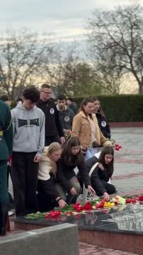 На Мемориале Славы в Тирасполе состоялось торжественное открытие Республиканских соревнований по стрельбе из пневматической винтовки «Патриот-2026»