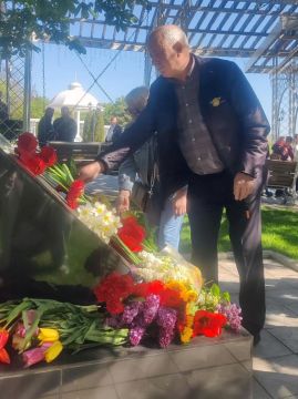 ���� ������ �������� ���� � �������� ������