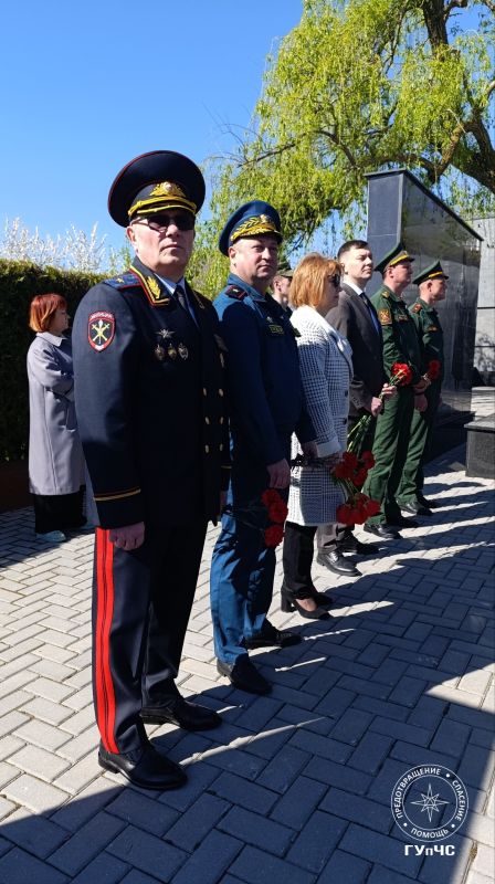 Заместитель министра — начальник ГУпЧС Вадим Шмаленко принял участие в памятных мероприятиях к 40-летию со дня Чернобыльской аварии