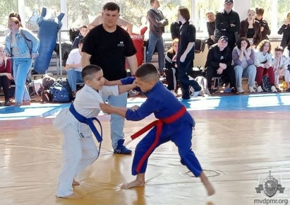 ������ ������� ����� � �����