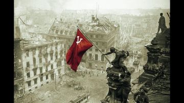 1 ��� 1945 ���� �� ������ ������������ ��������� � ������� �������� ������� ����� ������