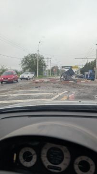 Ещё фото с места аварии. За фото спасибо подписчику