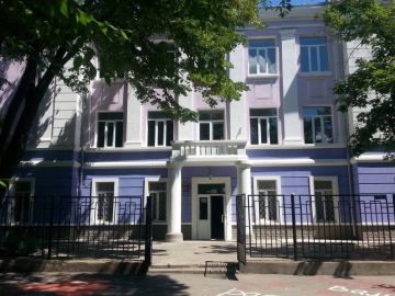 МОУ «Бендерская гимназия №2» продолжает прием заявлений от родителей (законных представителей) для участия в конкурсном отборе детей для поступления в первый класс на 2026-2027 учебный год