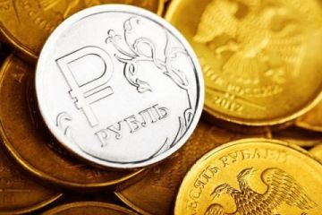 Российский рубль возглавил рейтинг лучших валют мира, пишет агентство Bloomberg