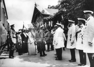 22(9 по старому стилю) мая 1916 года Николай II вместе с семьёй посетил Бендеры
