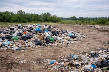В Приднестровье полигоны ТБО и временные свалки занимают 85 га земли, сообщили на заседании Правительства